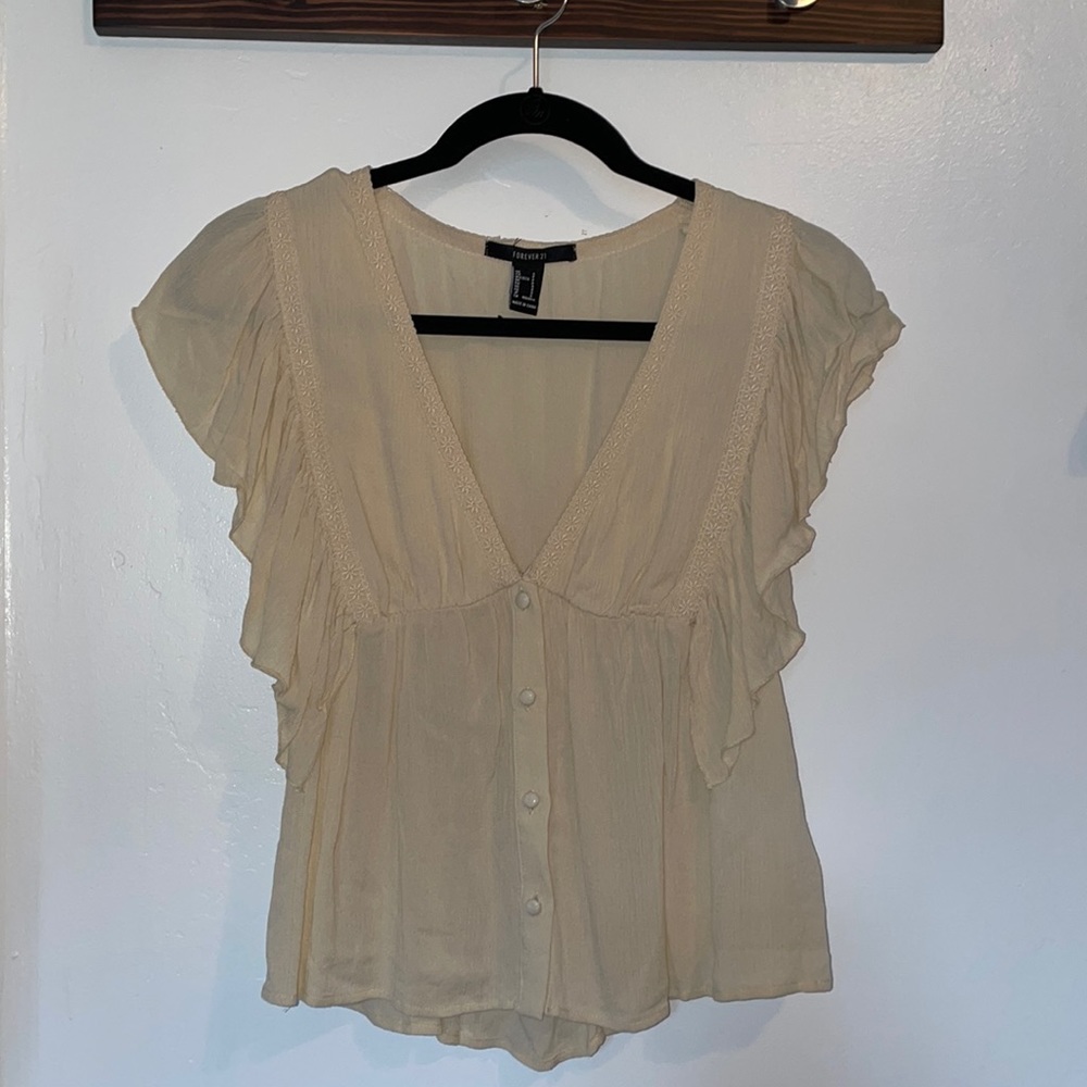 Never worn Forever 21 shirt. Size small